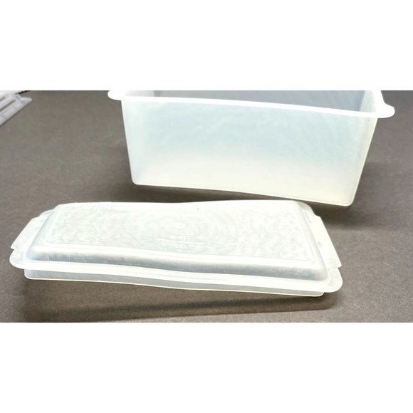 Vintage Tupperware Butter Keeper with Lid 72-1 Small Rectangle 1954 USA Dish - Picture 3 of 13